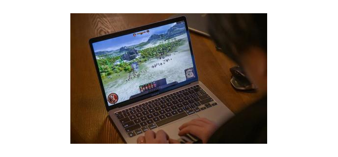 macbook如何玩传奇手游